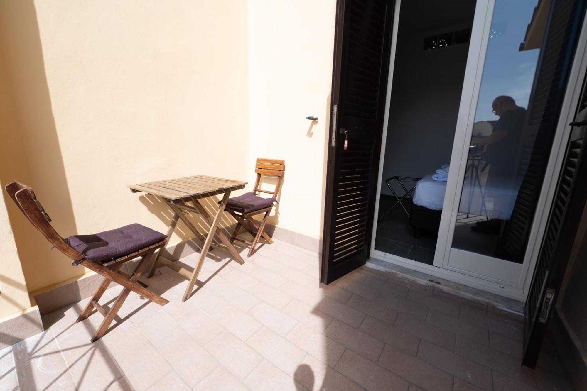 Inn Urbe Colosseo Roma Exterior foto