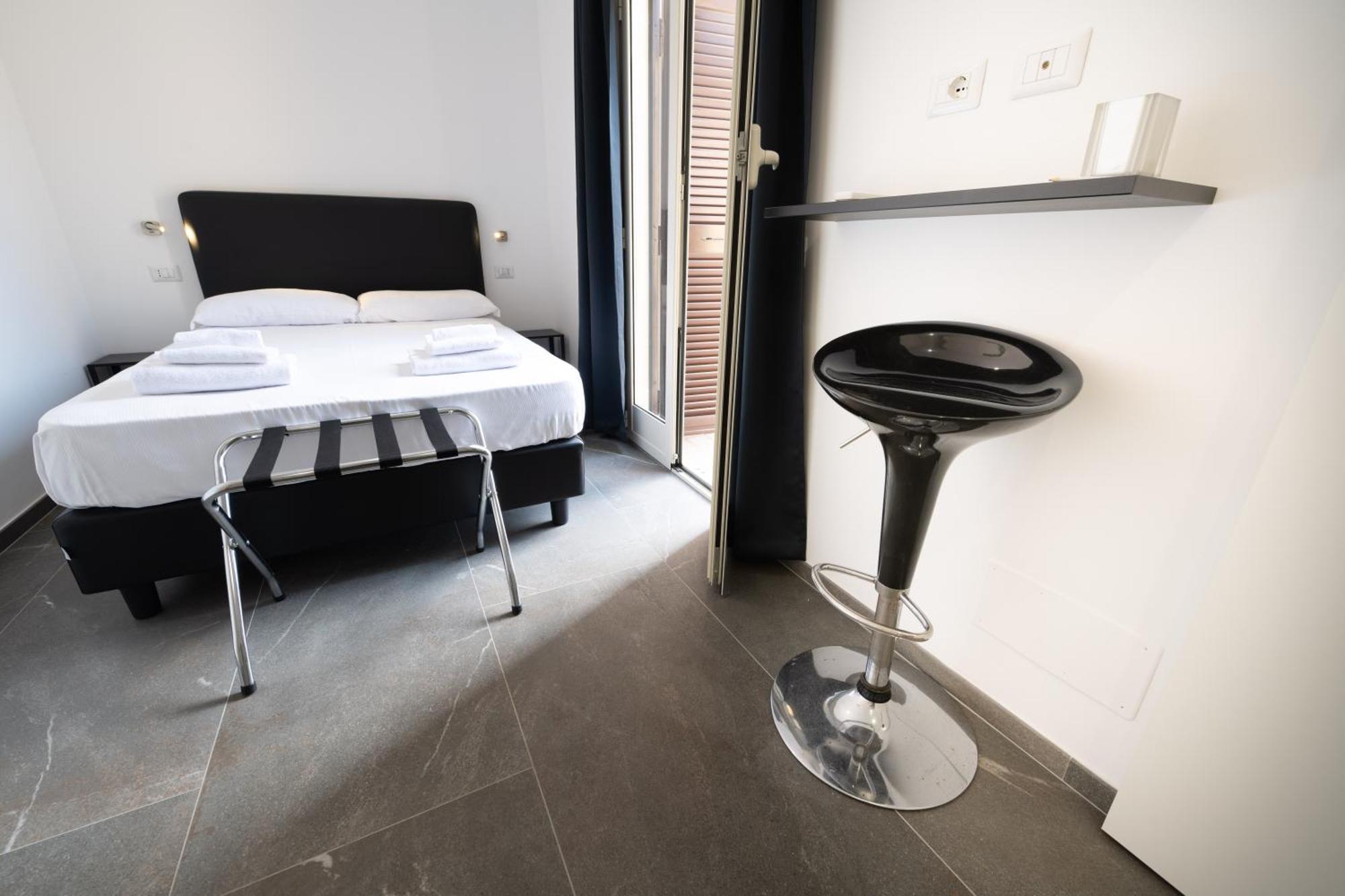Inn Urbe Colosseo Roma Exterior foto